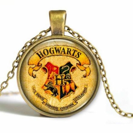 Bronz nyaklánc sárga medállal - Hogwarts - Harry Potter - ÚJ