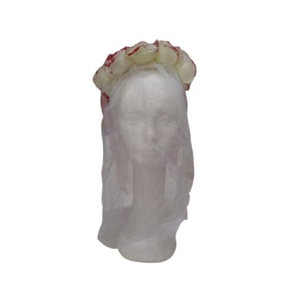 Fehér tüllös fejdísz, fátyol hajráfon, véres menyasszony, halott menyasszony - Halloween - ÚJ