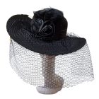 Fekete fátylas, tollas fascinator kalap, női jelmezkiegészítő - ÚJ