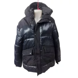 164-es fekete télikabát, pufidzseki - Zara