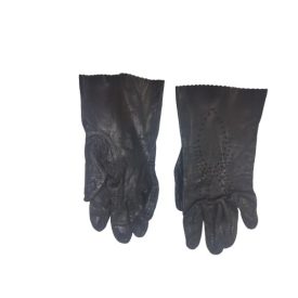 Női fekete bőrkesztyű, lukacsos