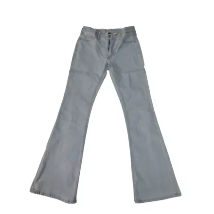 158-as világoskék, lefelé bővülő szárú lány farmernadrág - H&M (kis folt a lábszárán)
