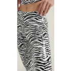 Női L-es zebramintás lakk hatású sztreccs nadrág, leggings, jelmezhez is jó - Tezenis - ÚJ