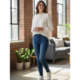   Női L-es vajszínű gyöngyös nyakú elegáns blúz - Ted Baker