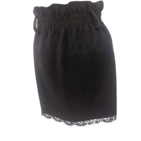   Női S-es fekete elegáns térdig érő szoknya, alul csipkés