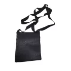 Fekete feliratos kis oldaltáska