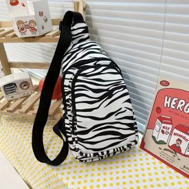 Zebramintás női testtáska - ÚJ