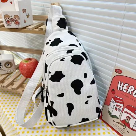 Tehénmintás női testtáska - ÚJ